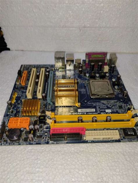 Gigabyte Socket 775 Motherboard for sale .